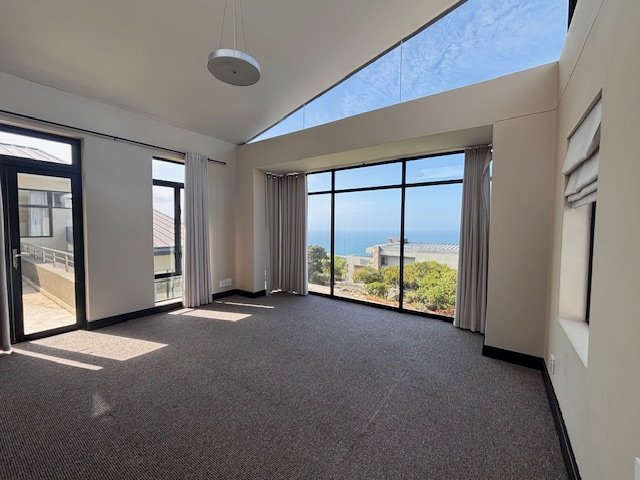 4 Bedroom Property for Sale in Oubaai Western Cape